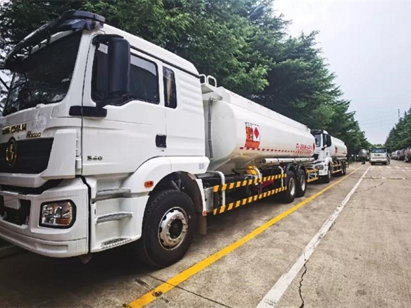 海外發(fā)車！中集凌宇實力交付，“量身定制”贏得市場贊譽！